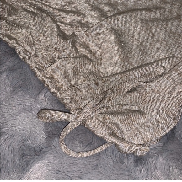 Express Top - Picture 3 of 5